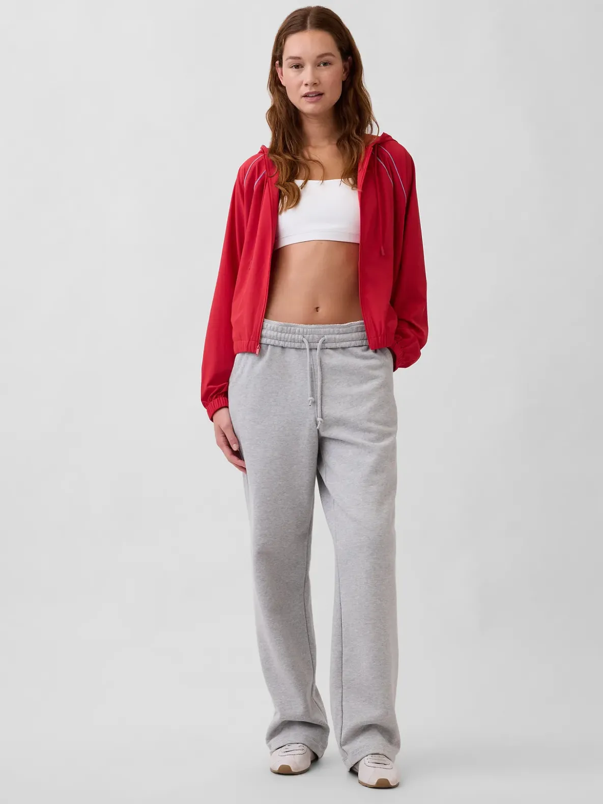 GapFit Tech Windbreaker