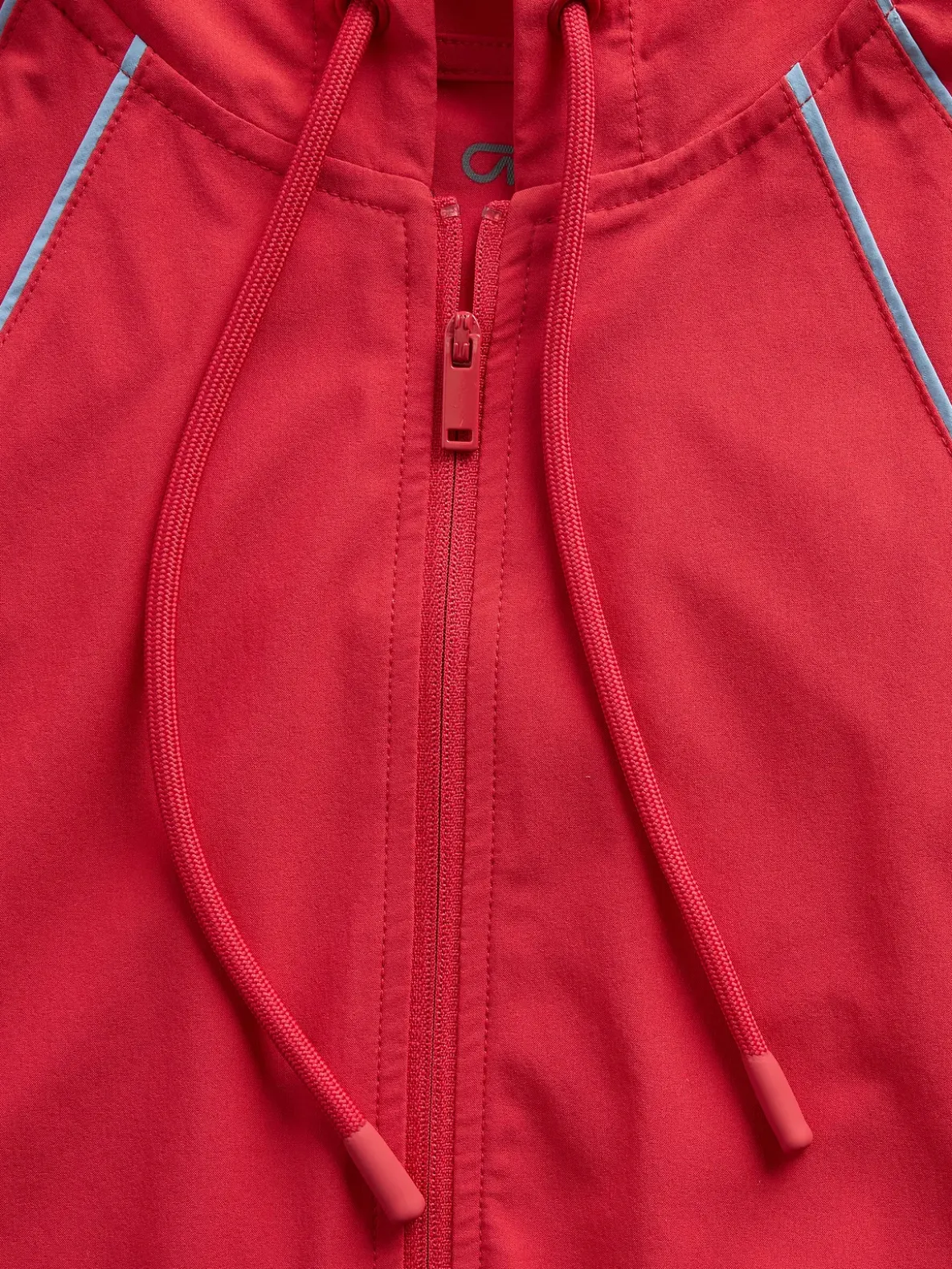 GapFit Tech Windbreaker
