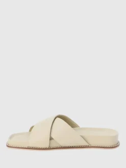 Hannah Slide Sandal