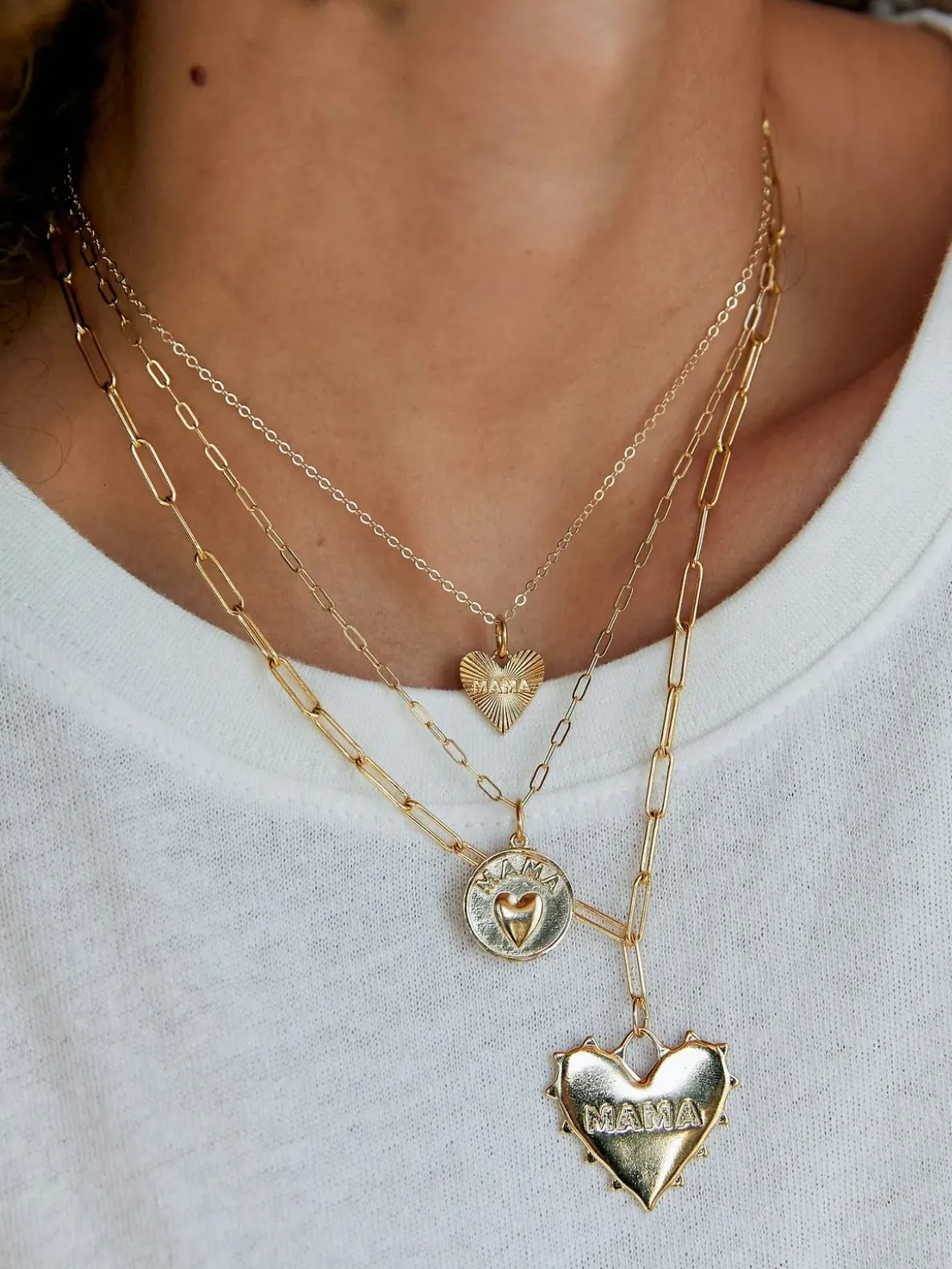 HART Dainty Heart MAMA Necklace