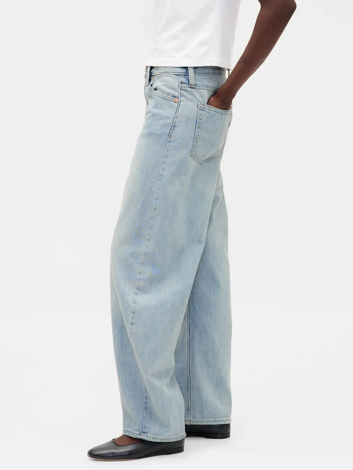 High Rise Barrel Jeans