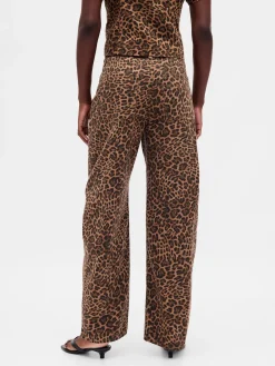 High Rise Barrel Jeans
