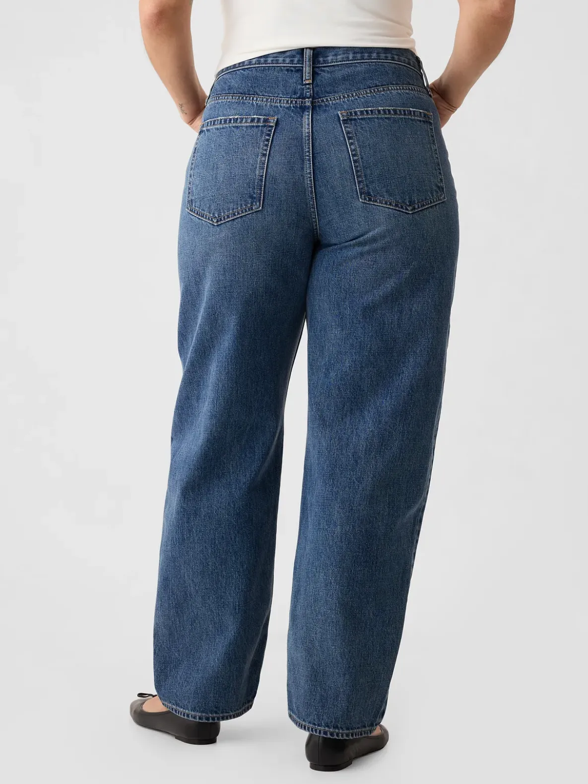 High Rise Barrel Jeans