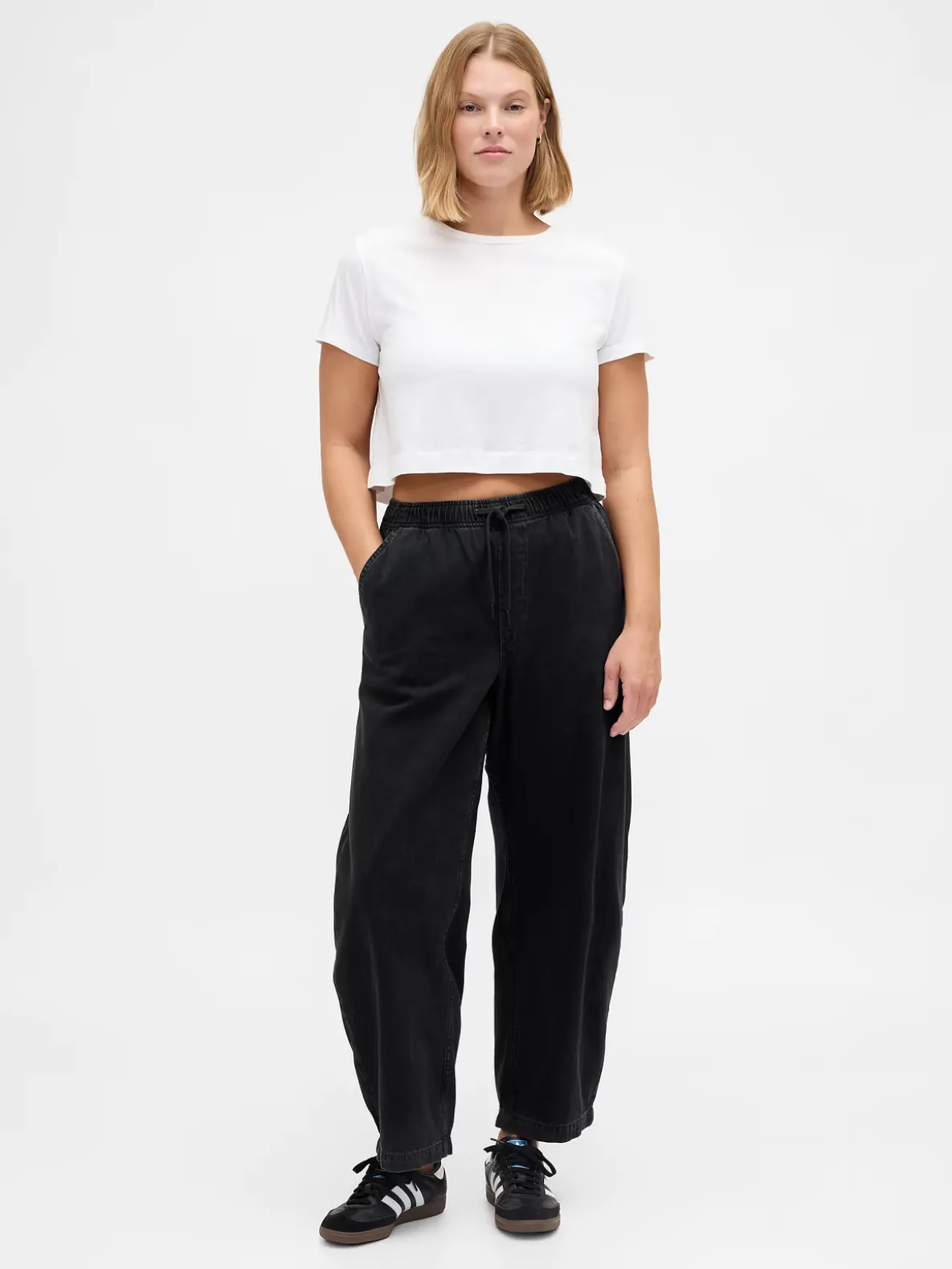 High Rise Barrel Jeans