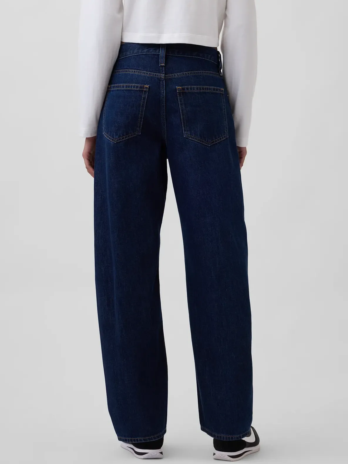 High Rise Barrel Jeans