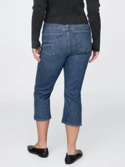 High Rise Capri Jeans
