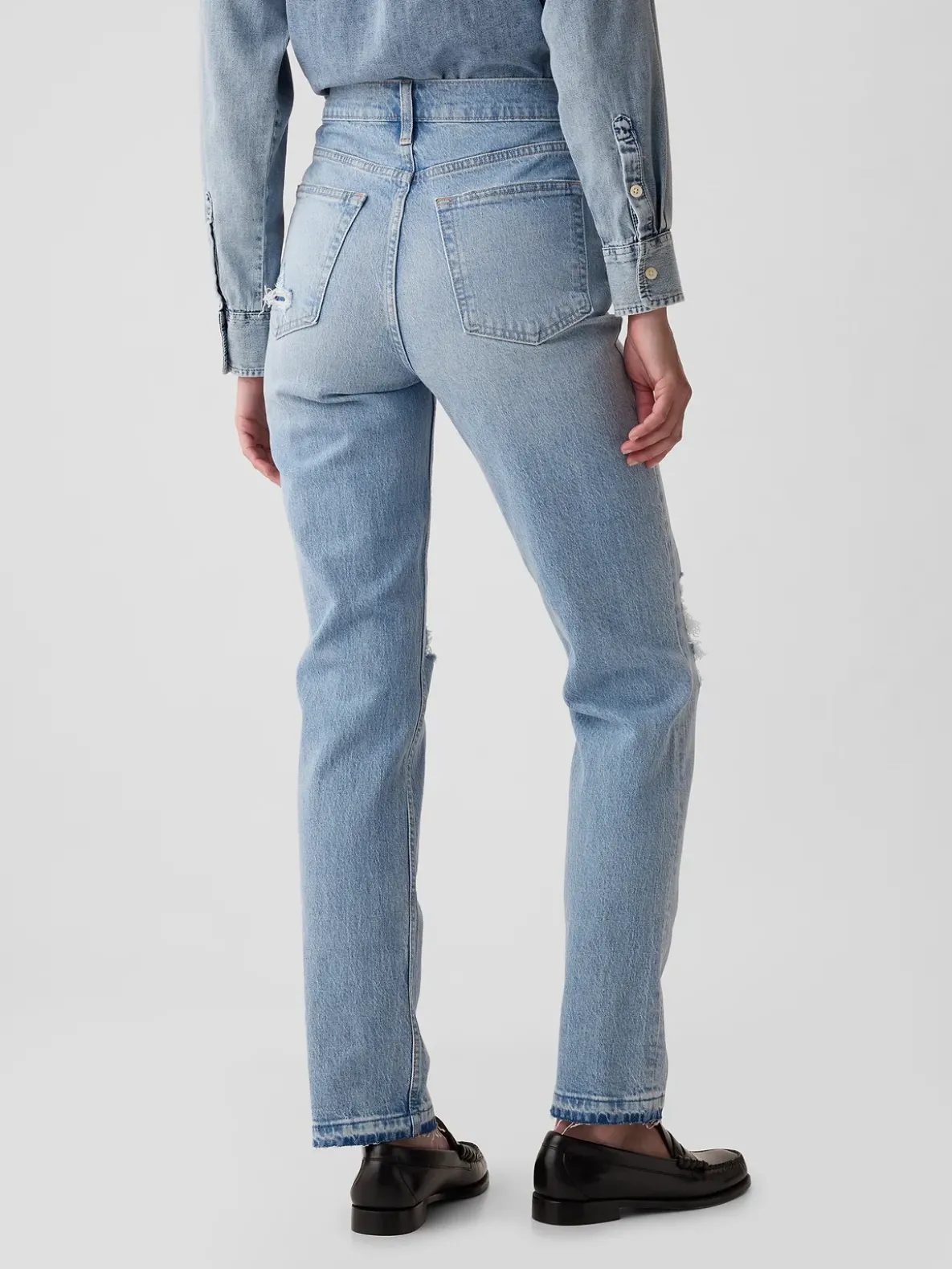 High Rise Cheeky Straight Jeans