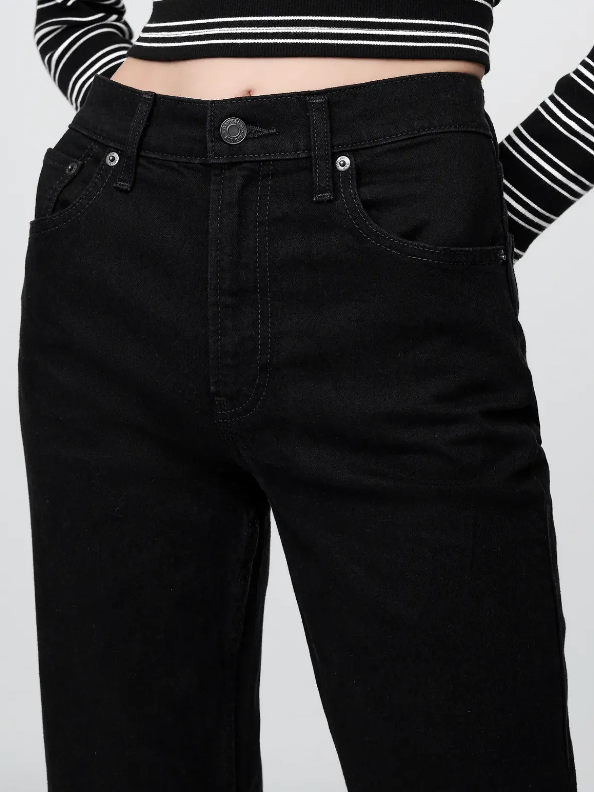 High Rise Cheeky Straight Jeans