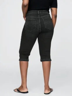 High Rise Cropped Capri Jeans