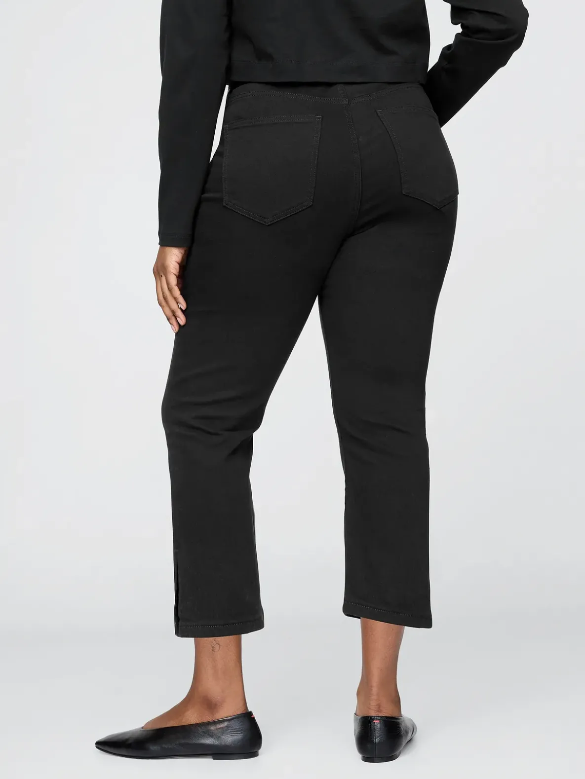 High Rise Cropped Capri Jeans