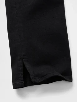 High Rise Cropped Capri Jeans