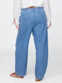 High Rise Easy Barrel Jeans