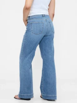 High Rise Relaxed Flare Jeans