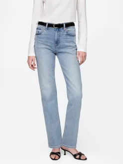 High Rise ’90s Slim Straight Jeans