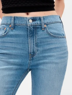 High Rise ’90s Slim Straight Crop Jeans