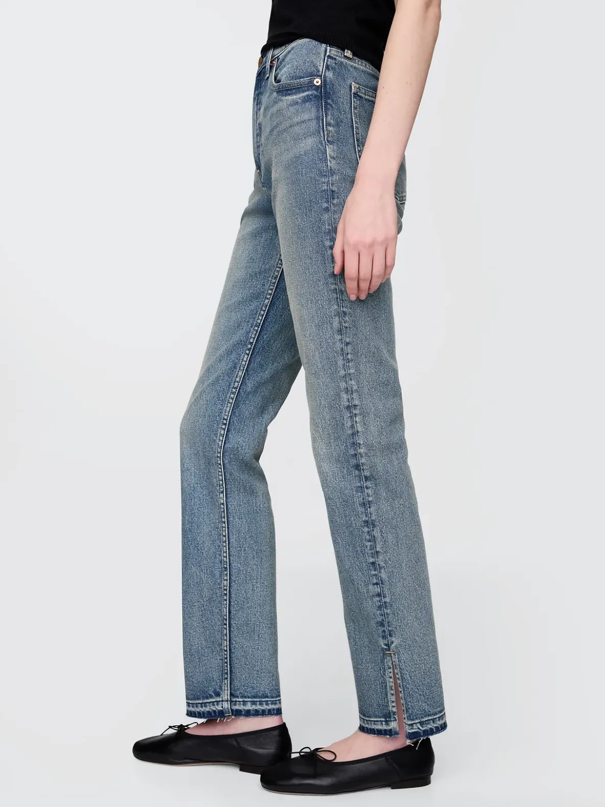High Rise '90s Slim Straight Jeans