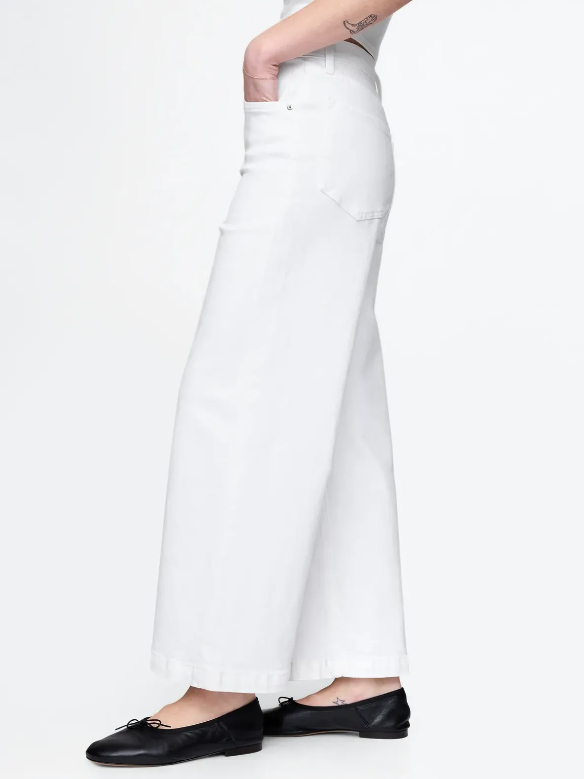 High Rise Stride Wide-Leg Ankle Jeans