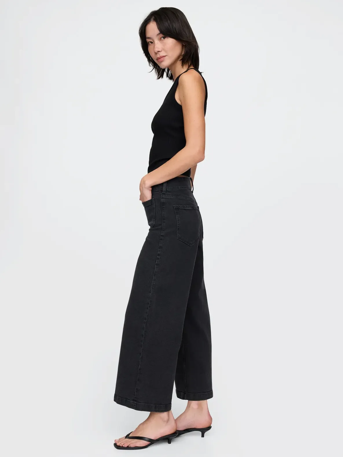 High Rise Stride Wide-Leg Ankle Jeans
