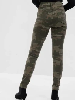 High Rise True Skinny Jeans