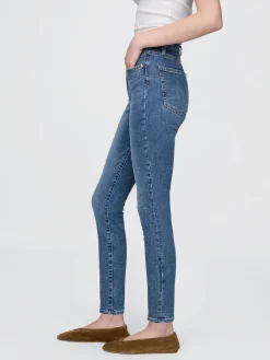High Rise True Skinny Jeans
