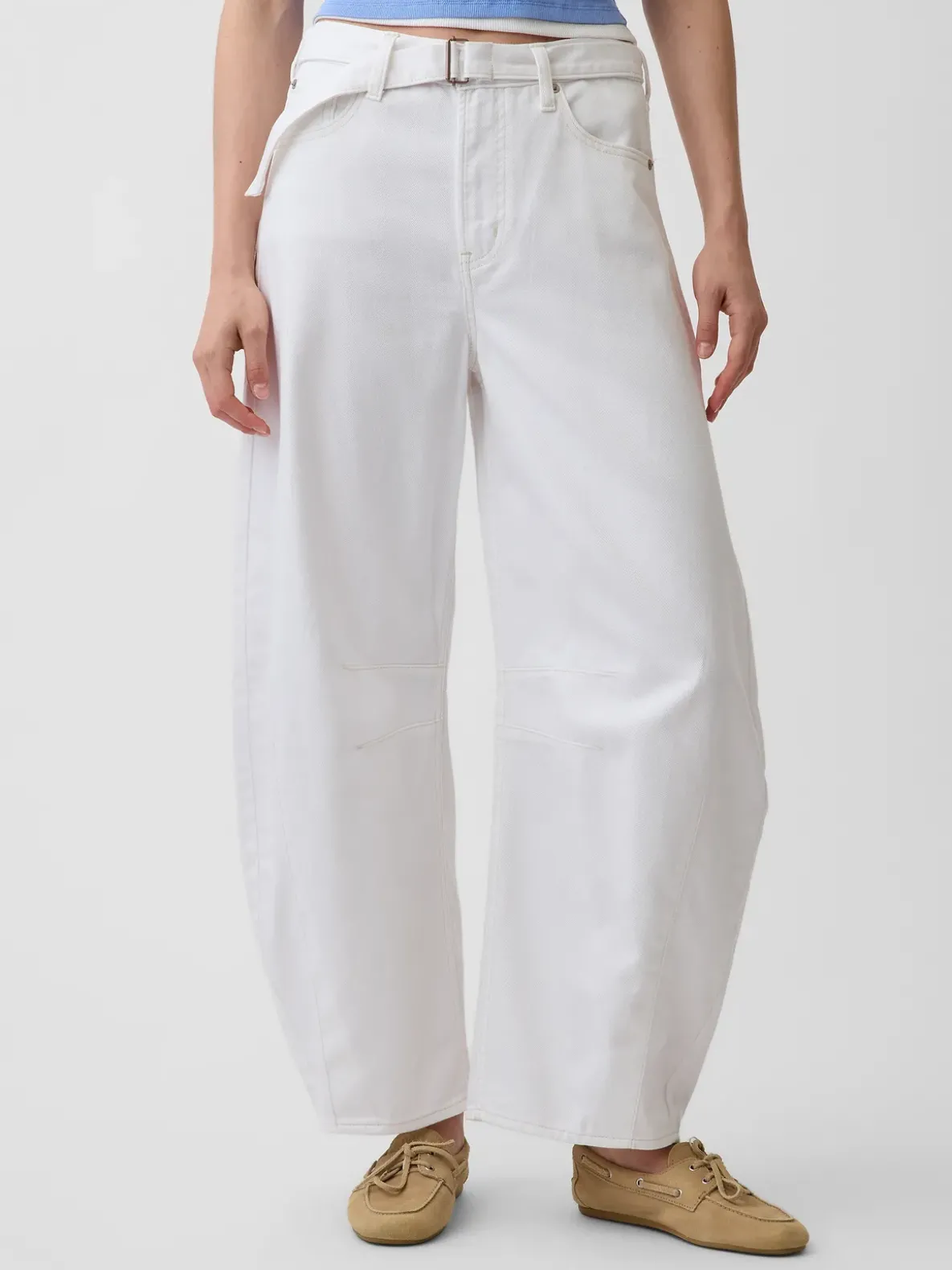 High Rise UltraSoft Belted Horseshoe Jeans
