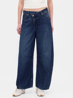 High Rise UltraSoft Crossover Horseshoe Jeans