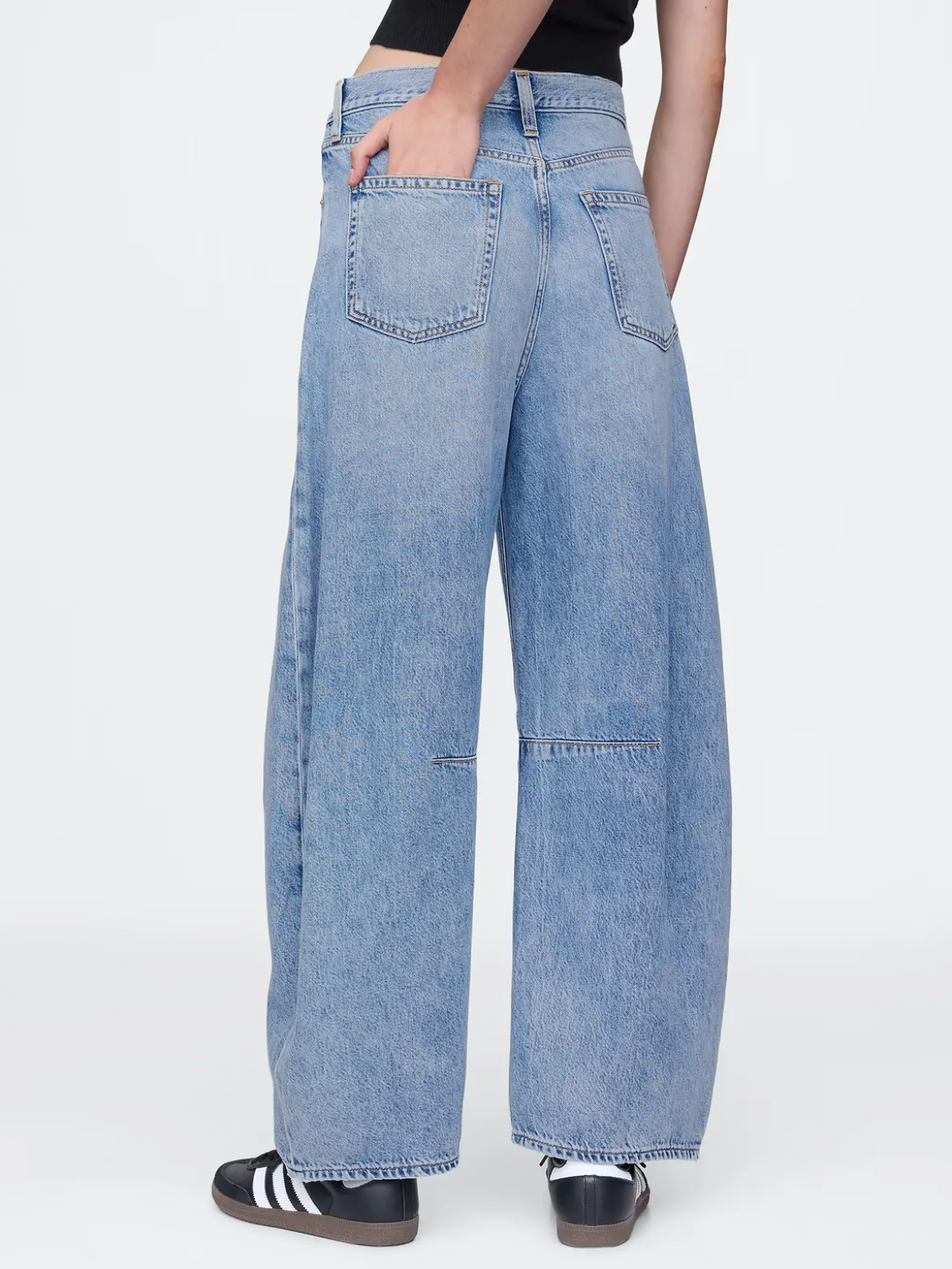 High Rise UltraSoft Horseshoe Jeans