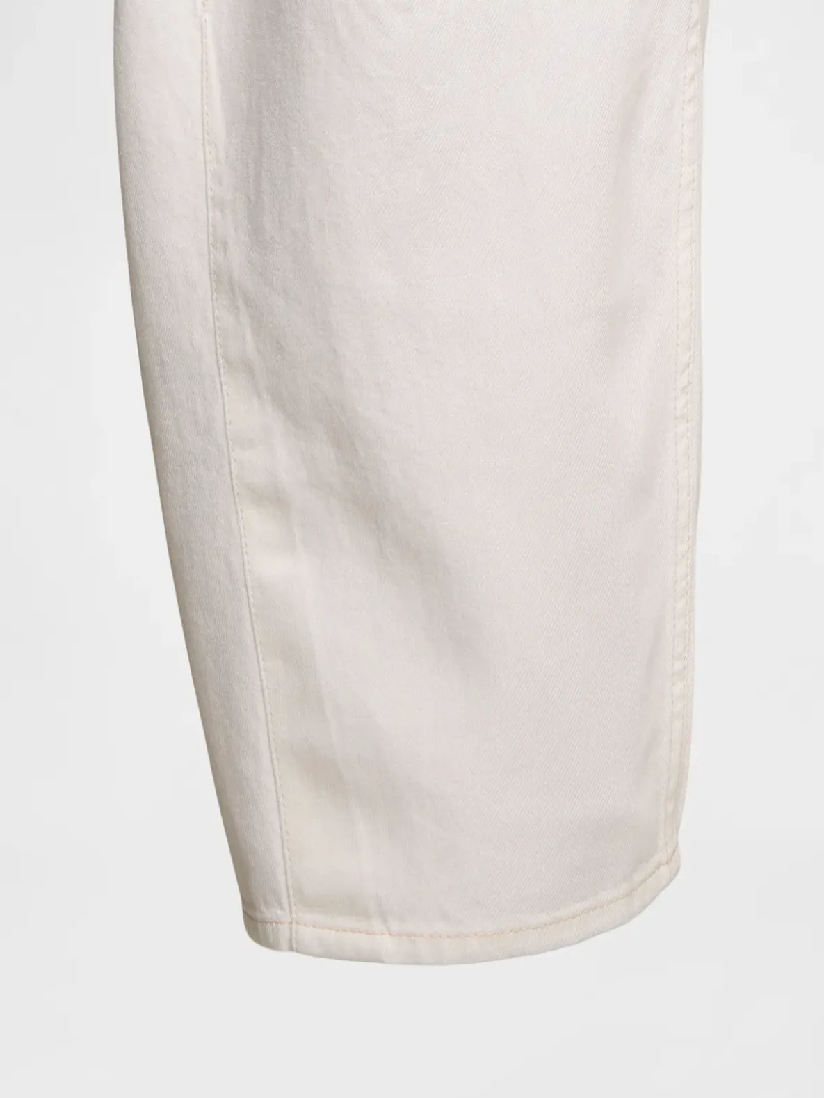 High Rise UltraSoft Horseshoe Jeans
