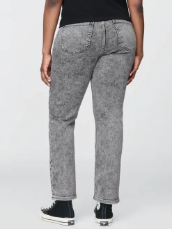 High Rise Vintage Slim Jeans