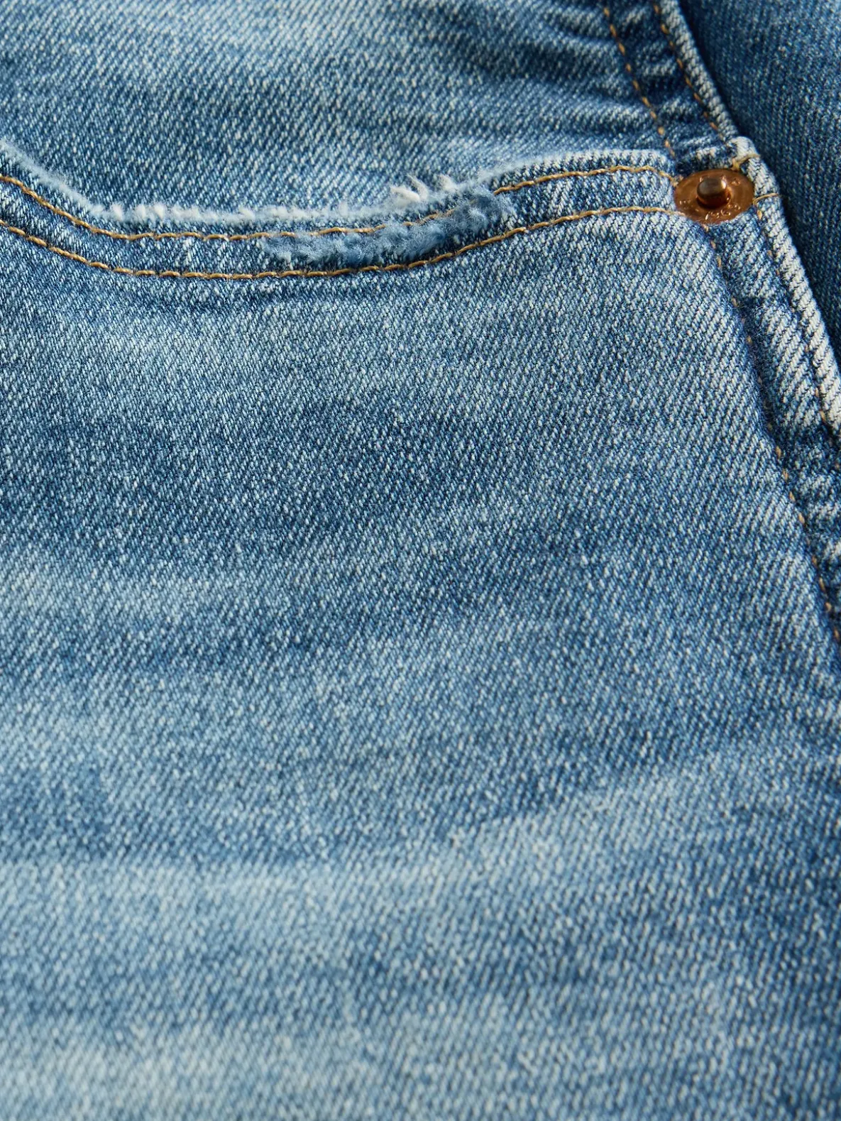 High Rise Vintage Slim Jeans