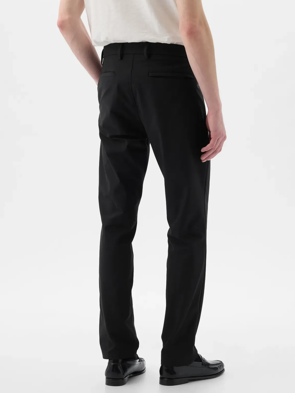 Hybrid Slim Khakis