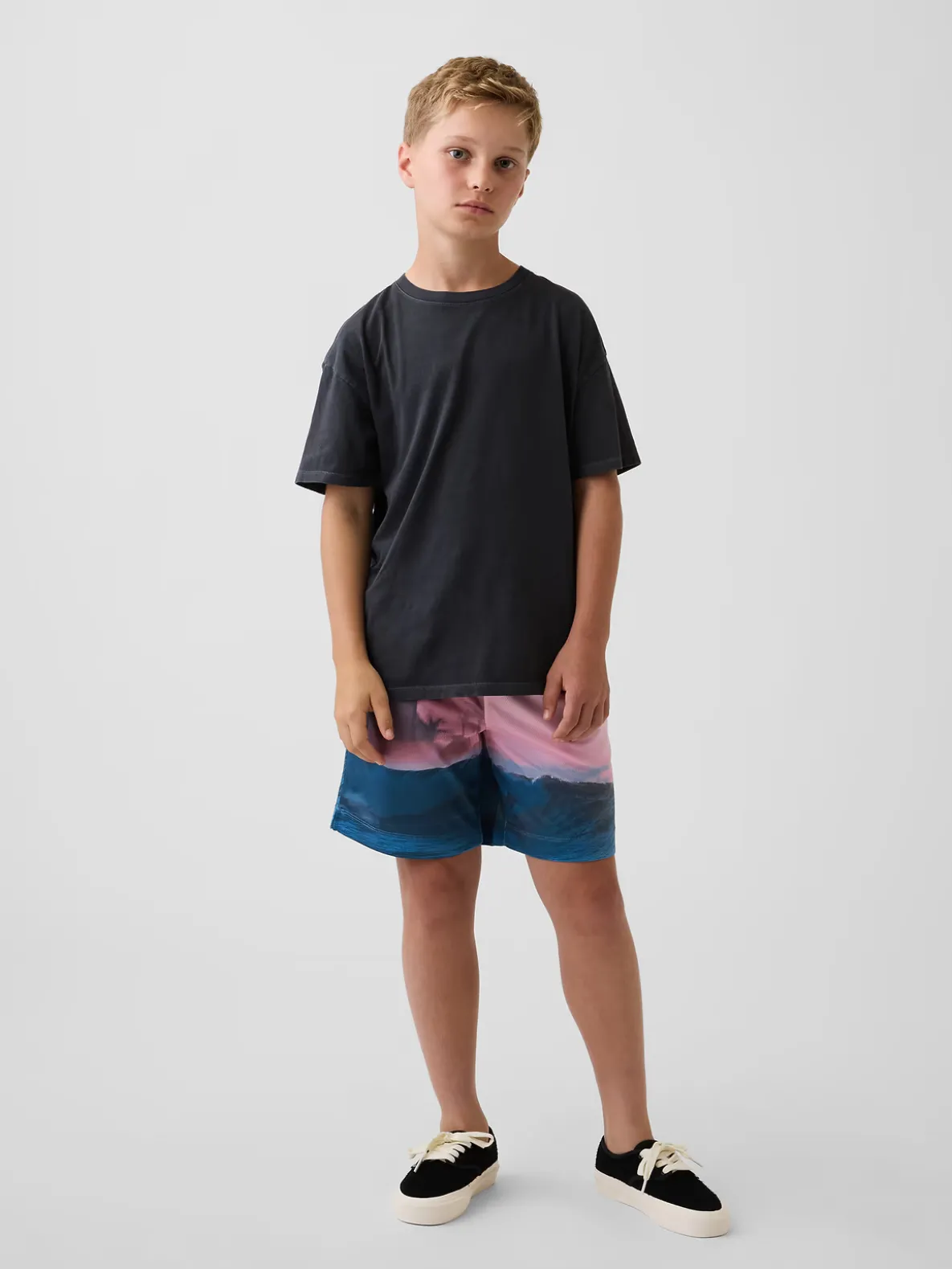 Kids GapFit 6" Recycled Mesh Easy Shorts