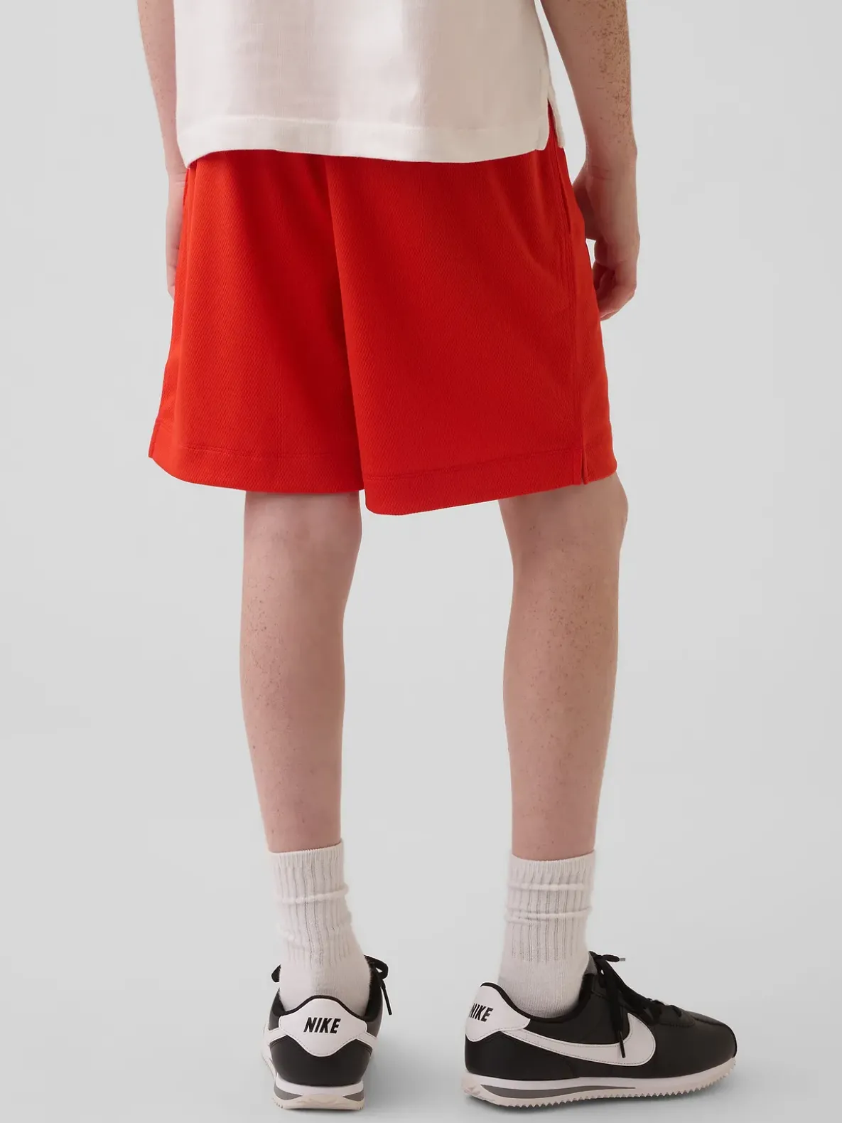 Kids GapFit 6" Recycled Mesh Easy Shorts