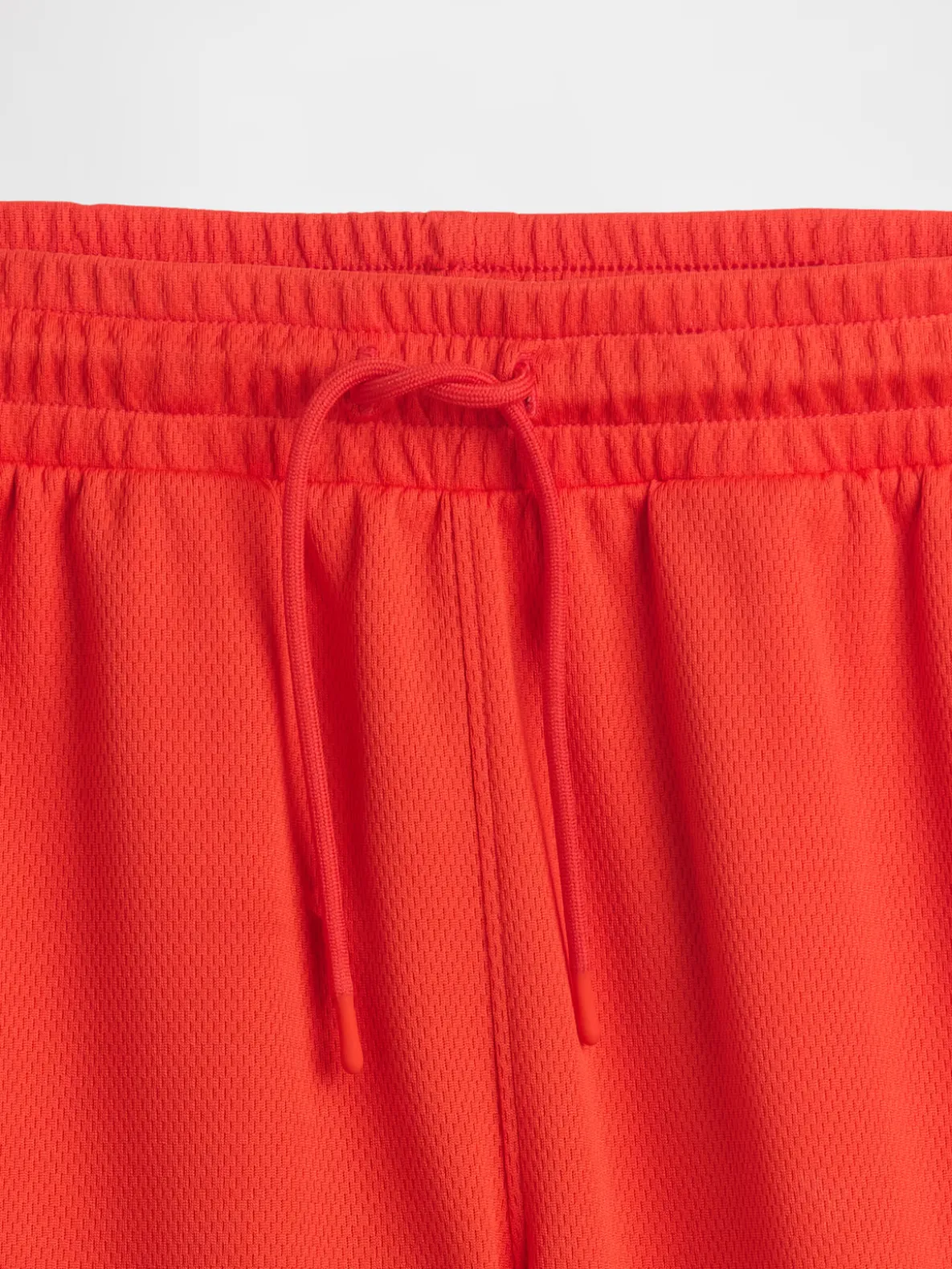 Kids GapFit 6" Recycled Mesh Easy Shorts