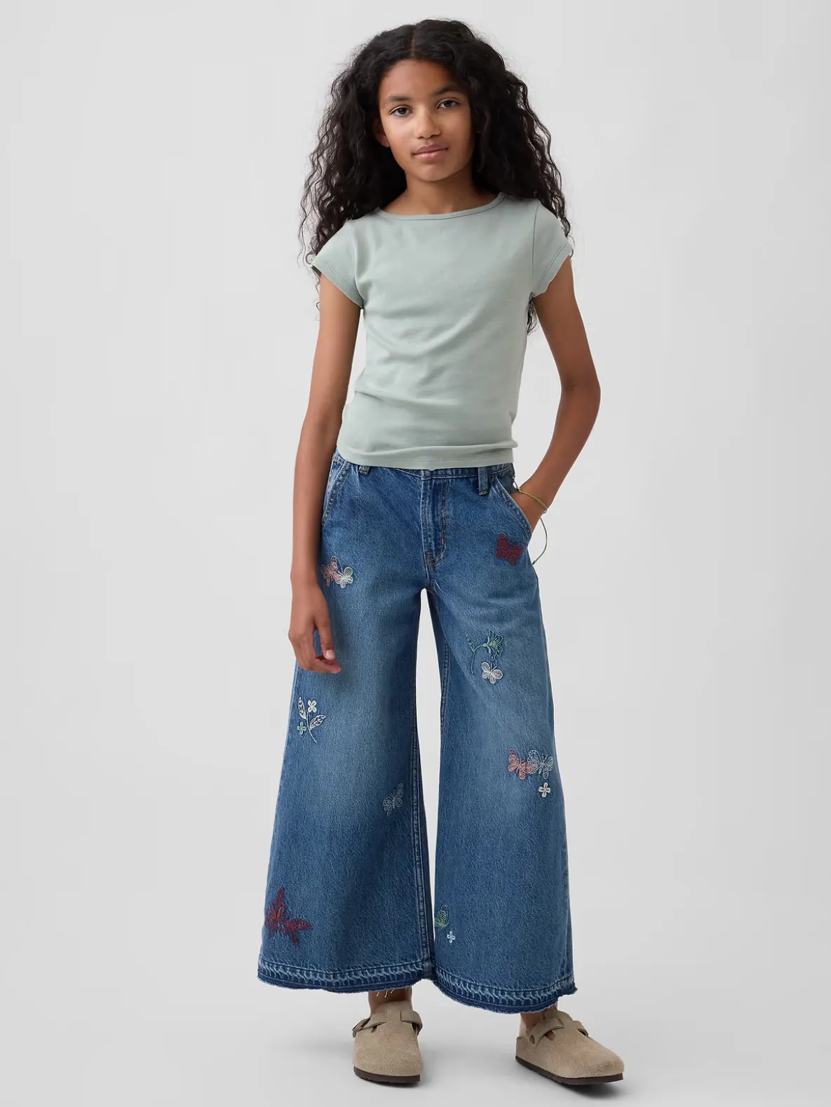 Kids Low Rise Embroidered Baggy Jeans