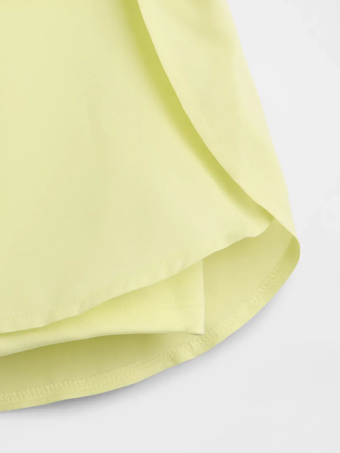 Kids Quick-Dry Butterfly-Hem Run Shorts