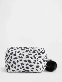 Kids Quilted Printed Pouch