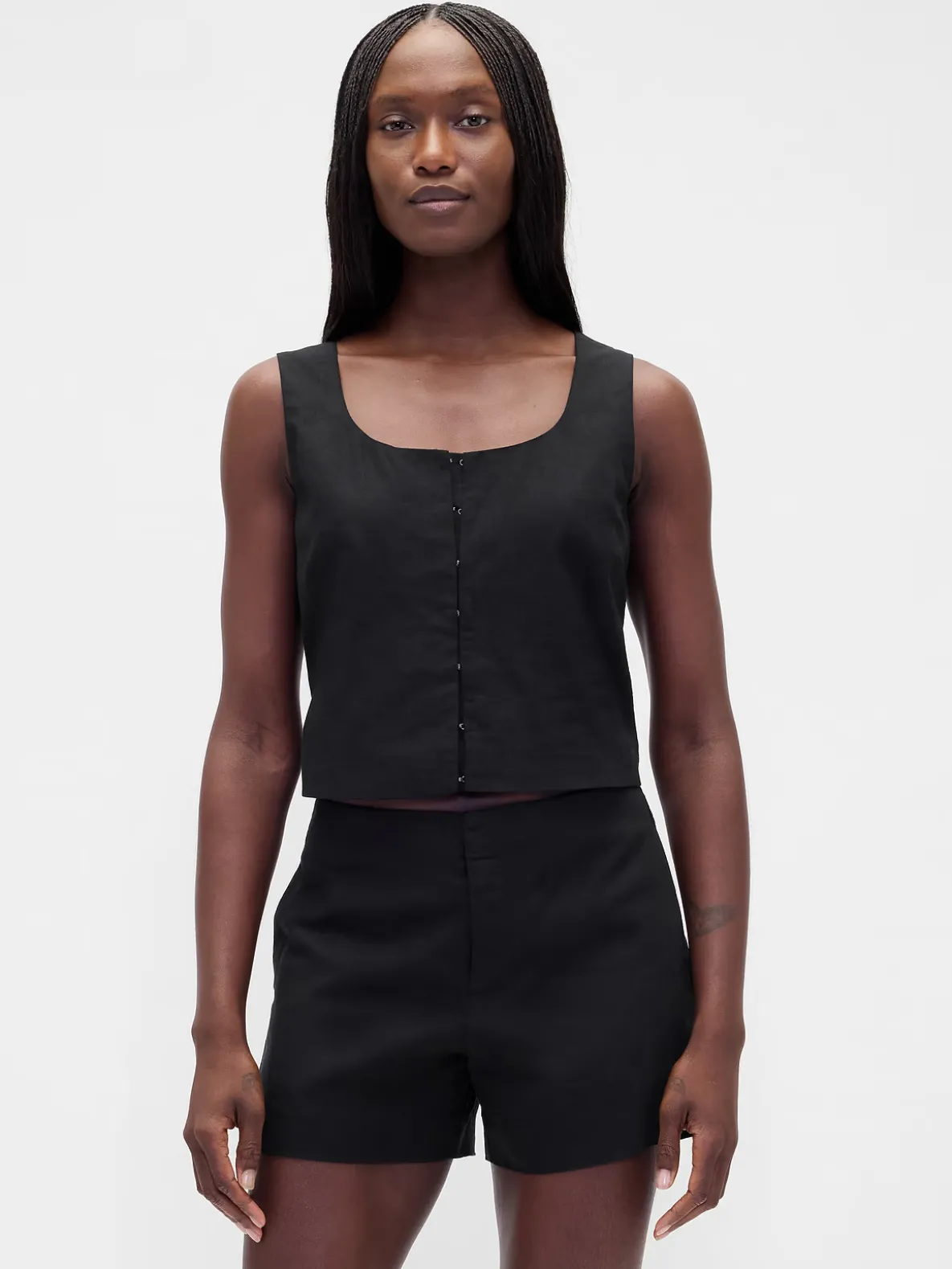 Linen-Blend Hook-Front Crop Shell Top