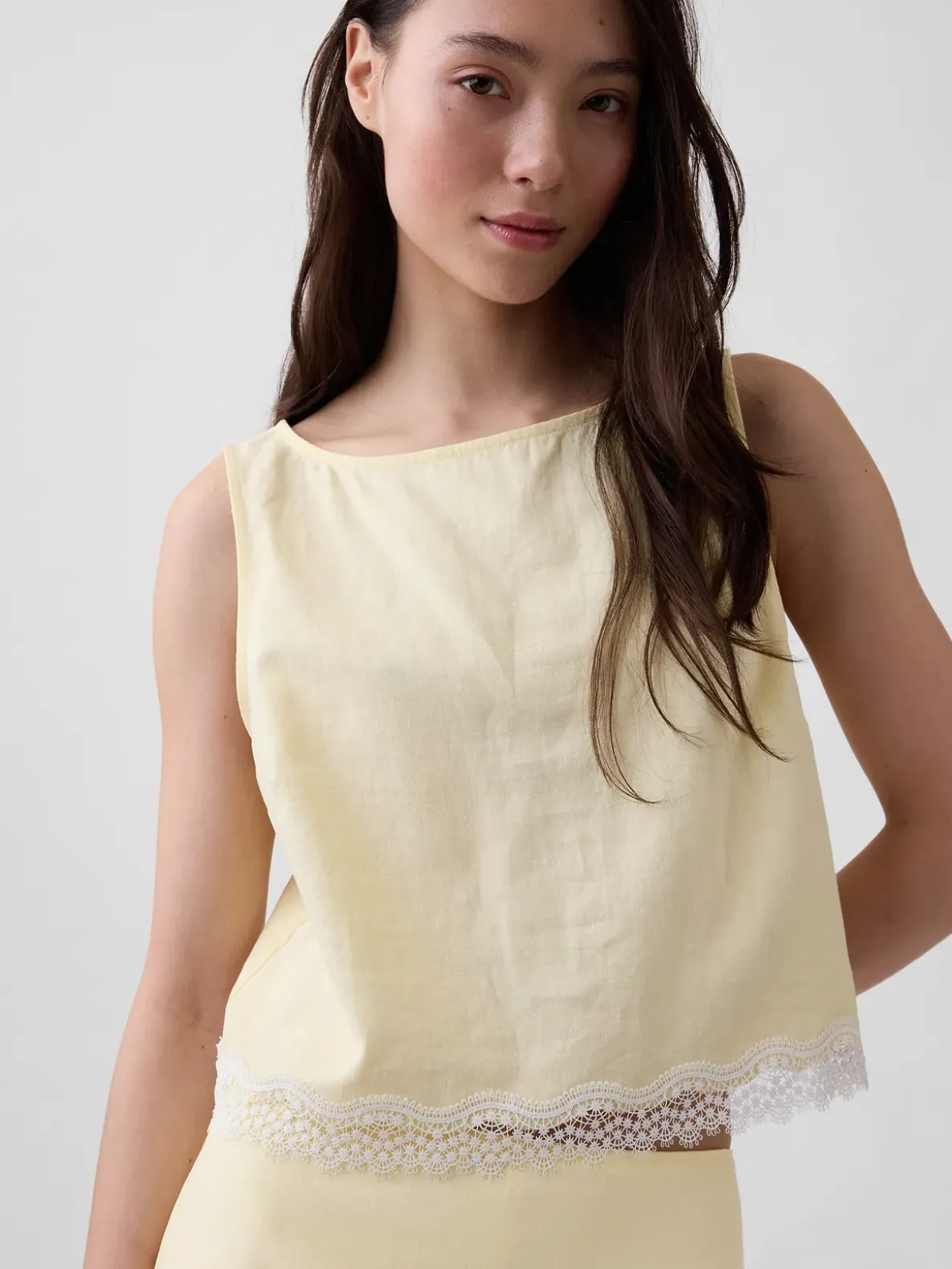 Linen-Blend Lace-Hem Crop Shell Top