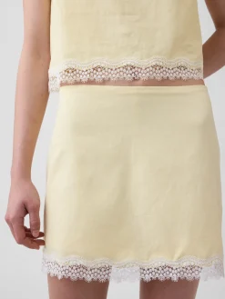 Linen-Blend Lace-Trim Mini Skort