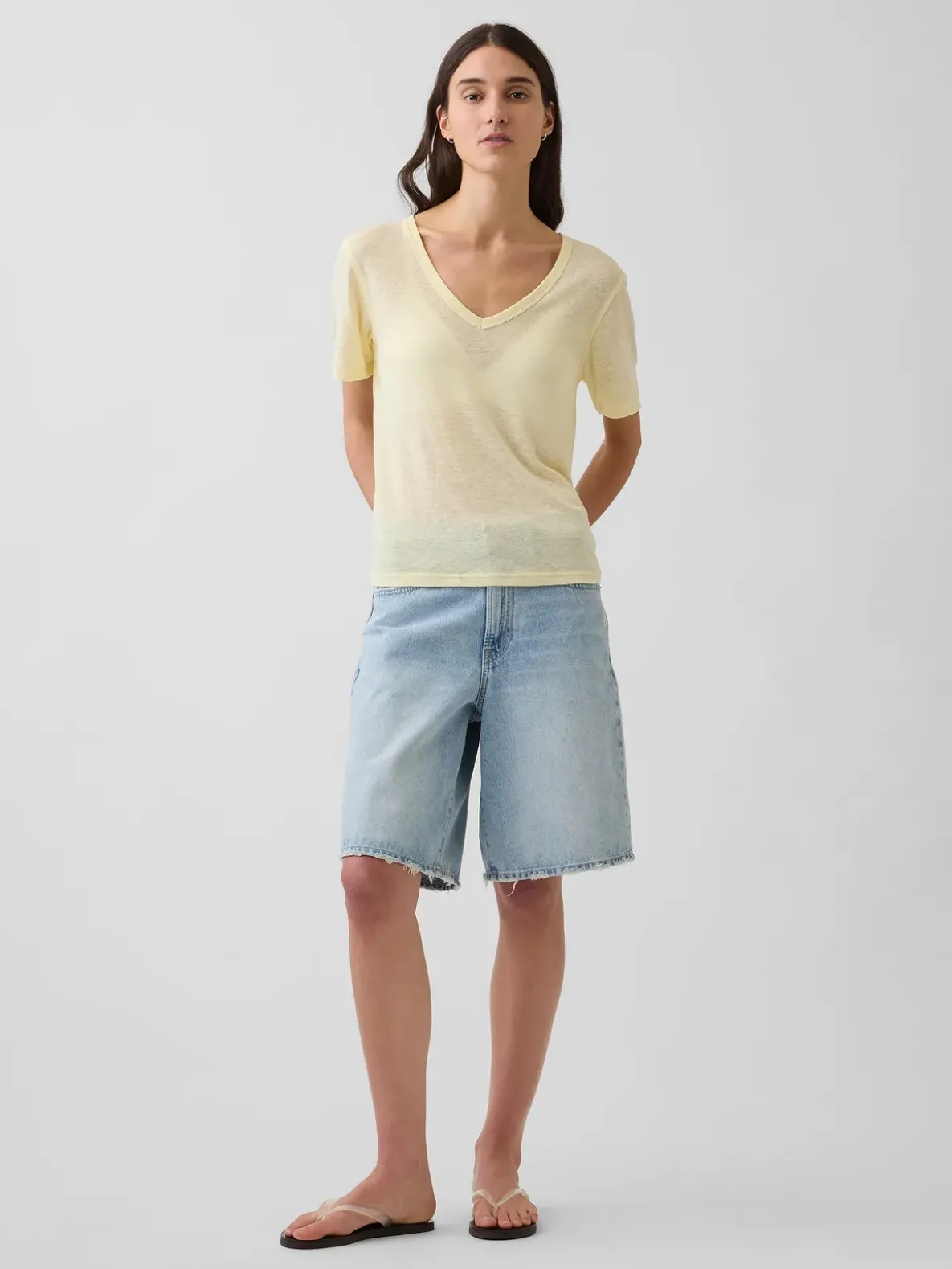 Linen-Blend Relaxed V-Neck T-Shirt