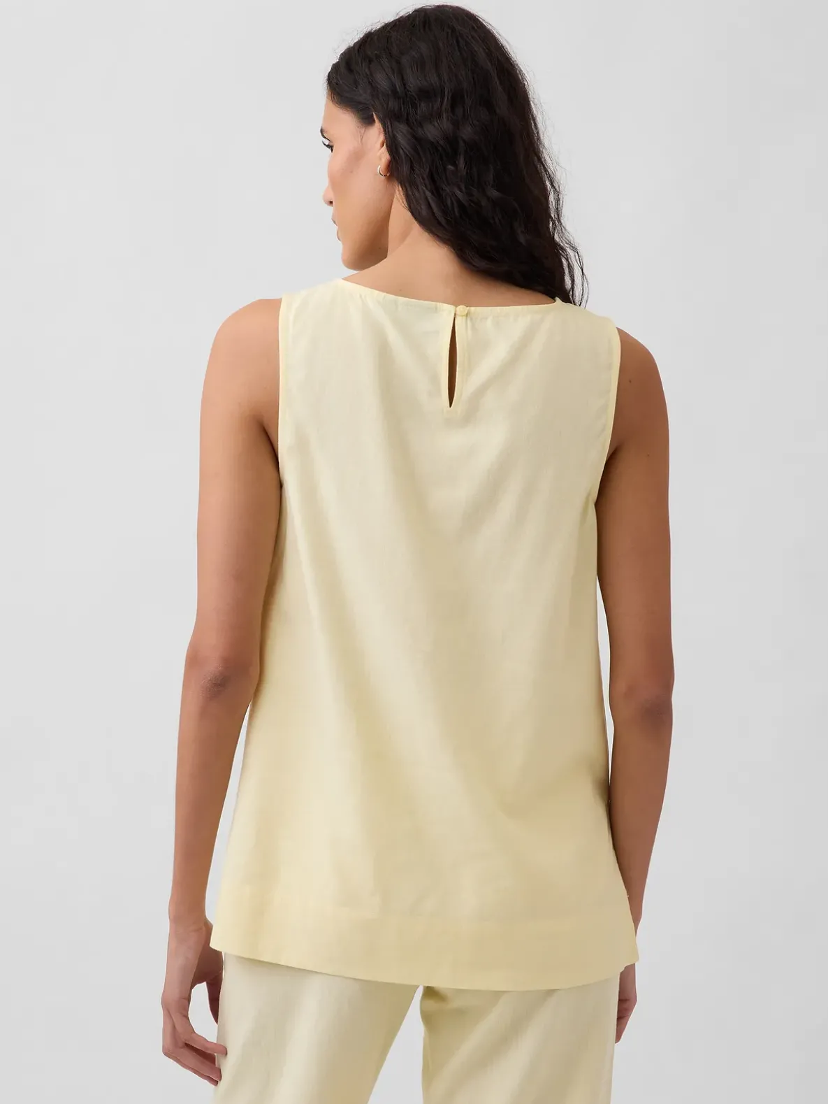 Linen-Blend Shell Tank Top