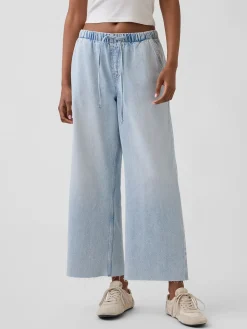 Low Rise Easy '90s Loose Crop Jeans