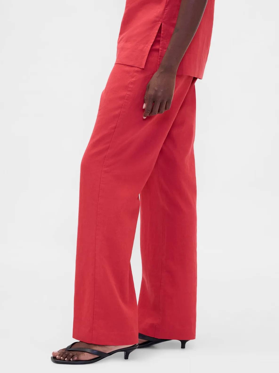 Low Rise Linen-Blend Flare Pants