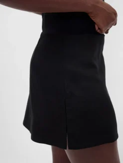 Low Rise Linen-Blend Mini Skort