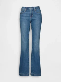 Low Rise Long & Lean Jeans
