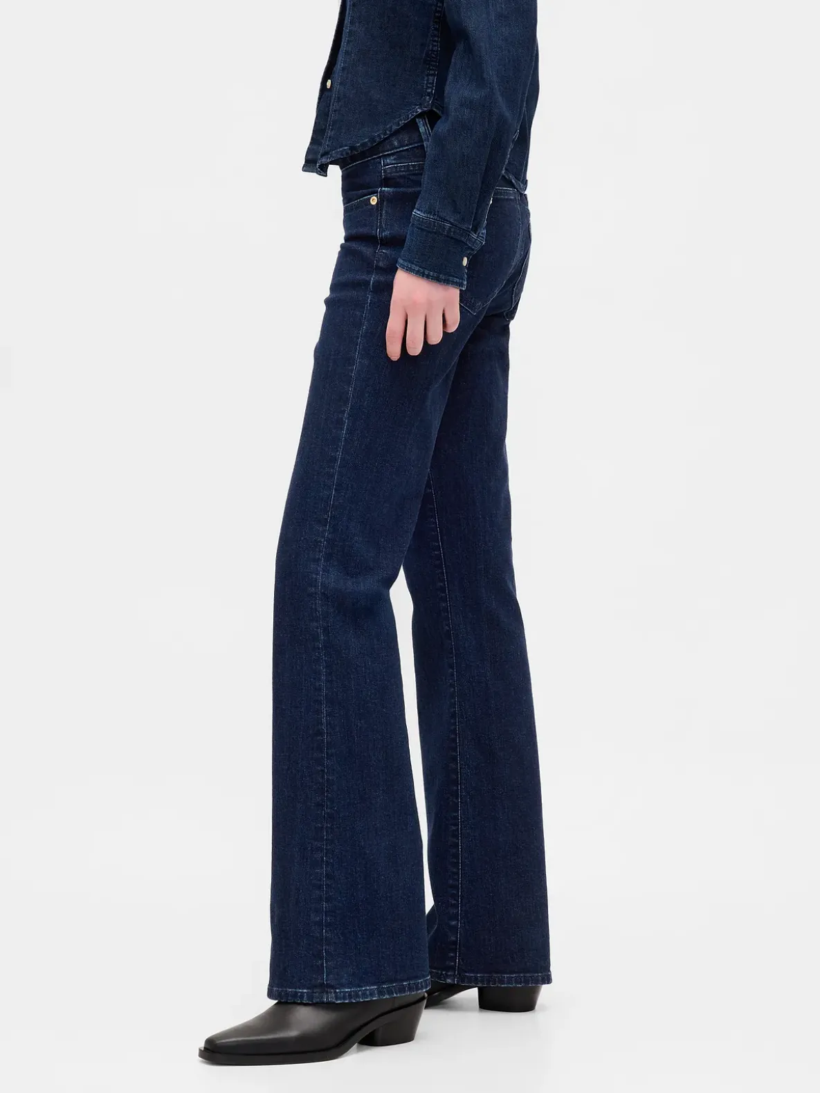 Low Rise Long & Lean Jeans