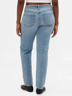 Low Rise '90s Slim Straight Jeans