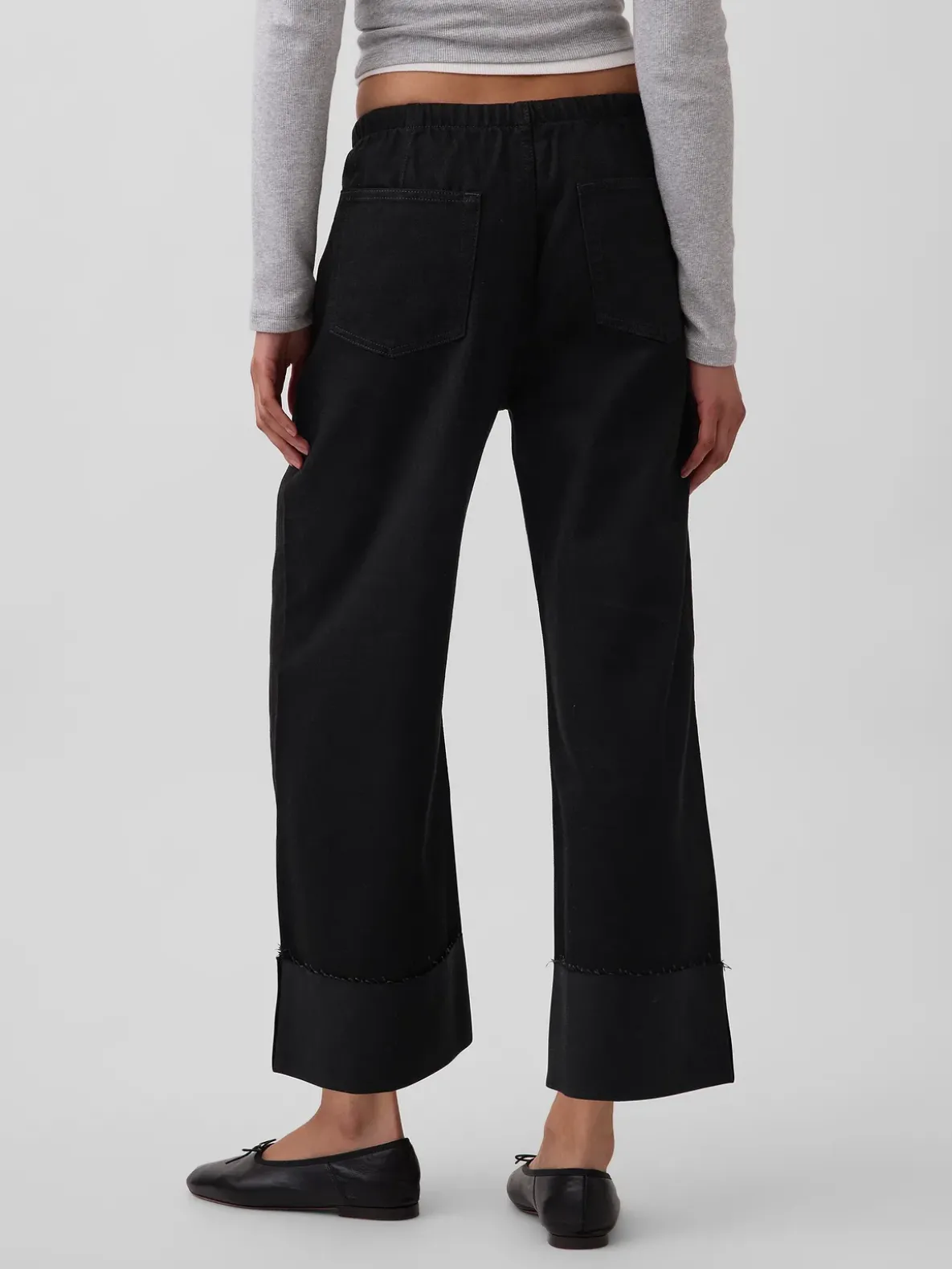 Low Rise UltraSoft Easy '90s Loose Crop Jeans