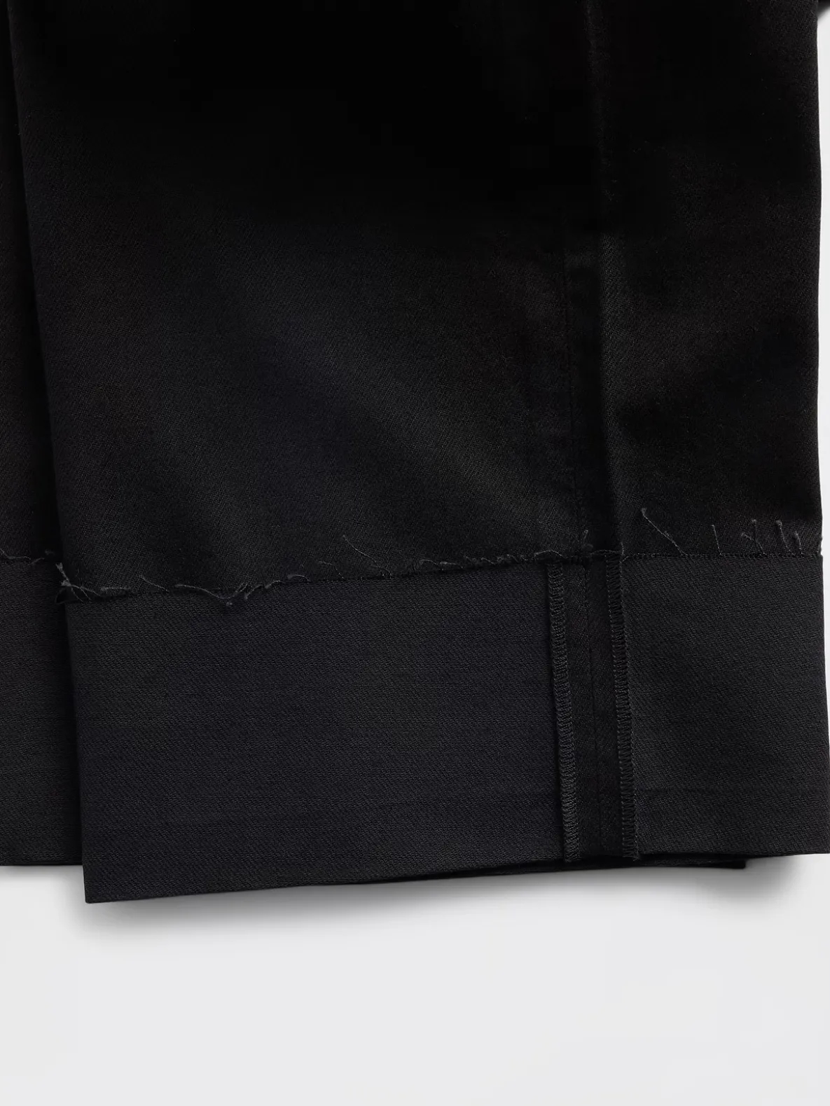 Low Rise UltraSoft Easy '90s Loose Crop Jeans